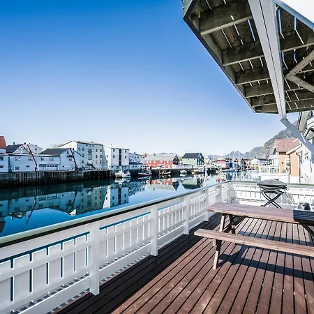 Tobiasbrygga Aparthotel Henningsvær Exterior photo