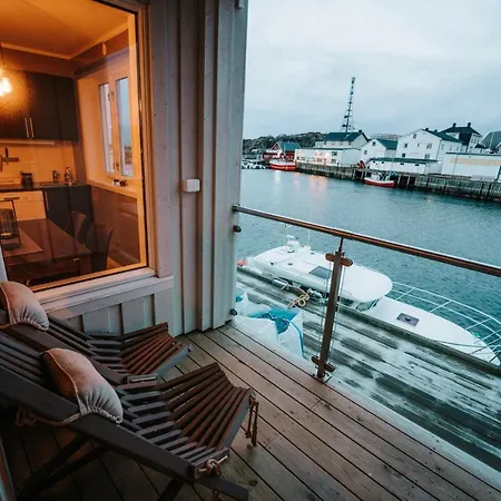 Tobiasbrygga Aparthotel Henningsvær Exterior photo